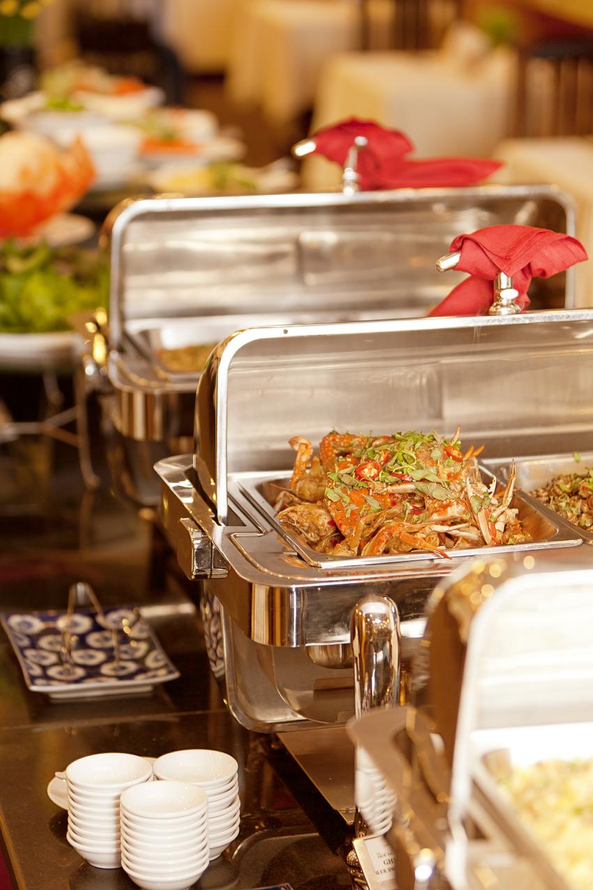 Khách sạn Quê Hương 4
